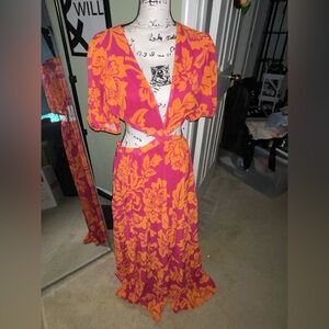 Fashion Nova - size L - Floral Cutout Maxi Dress in Pink and Orange